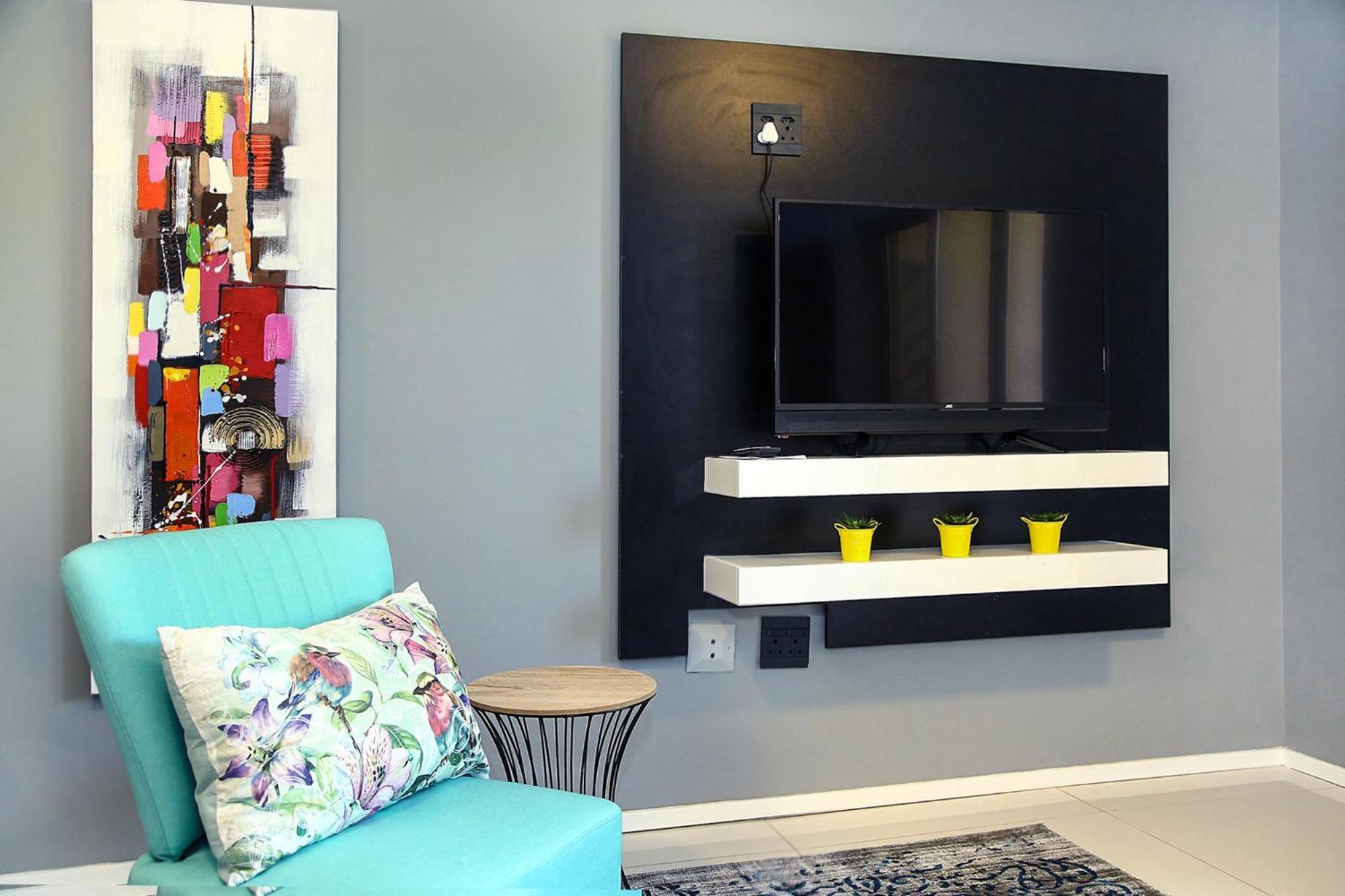 Antibes 18 West Road South Sandton Apartment *